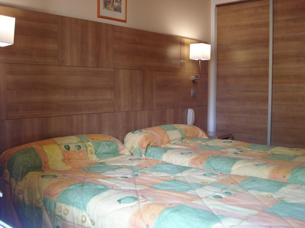 Hotel La Belle Etoile Thouaré-sur-Loire الغرفة الصورة